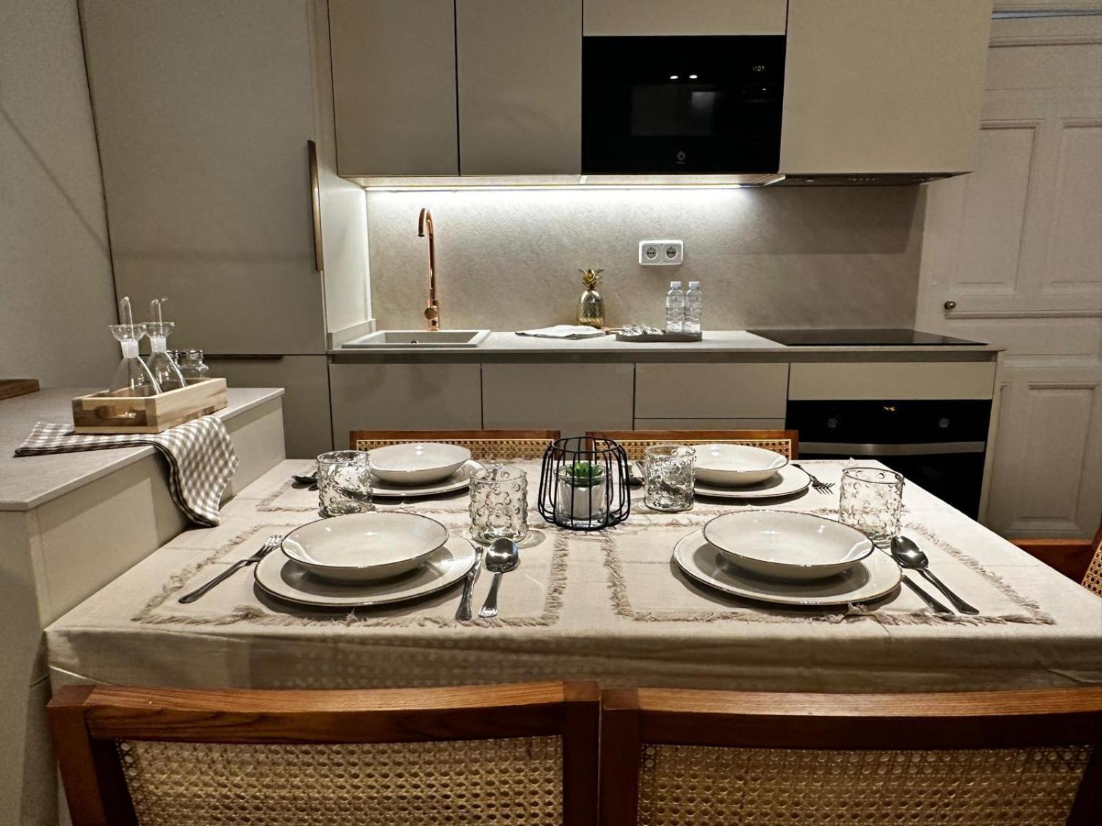 Piso 2 Habitaciones En El Centro Мадрид Екстериор снимка