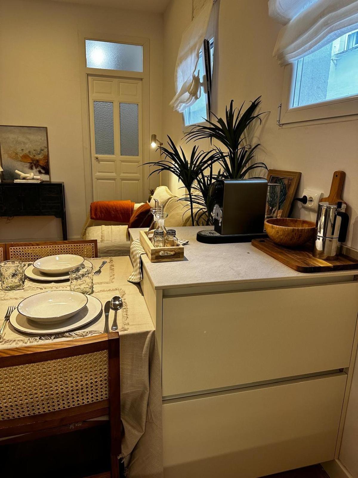 Piso 2 Habitaciones En El Centro Мадрид Екстериор снимка