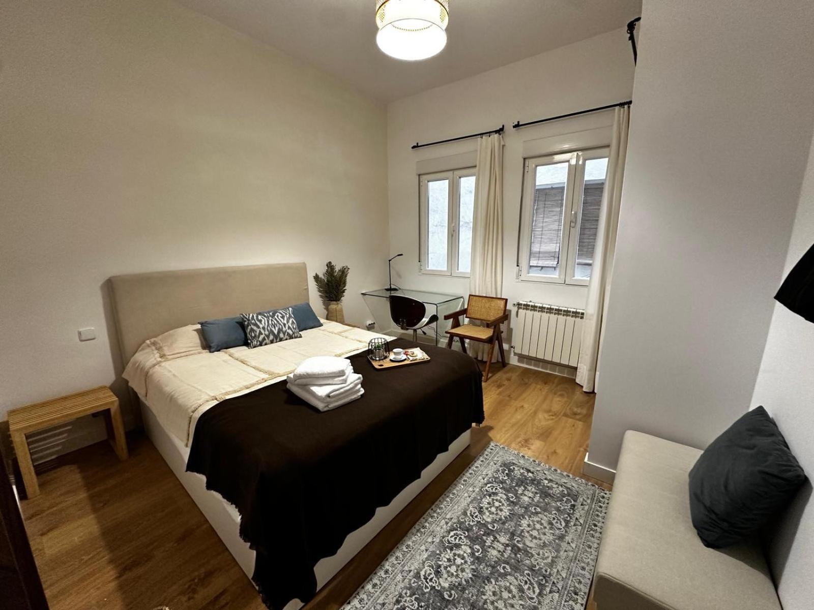 Piso 2 Habitaciones En El Centro Мадрид Екстериор снимка